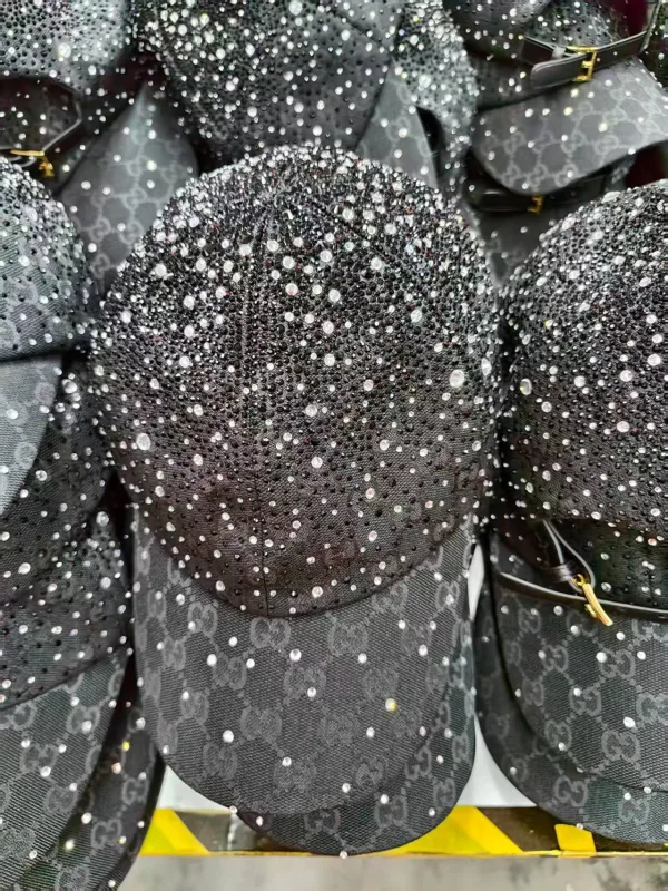 Glittering Baseball Cap with Logo Pattern