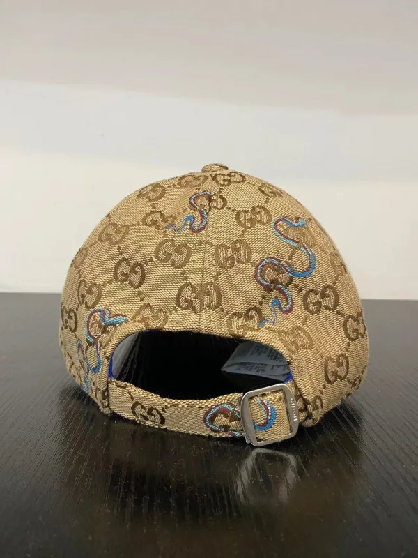 pet met slangprint