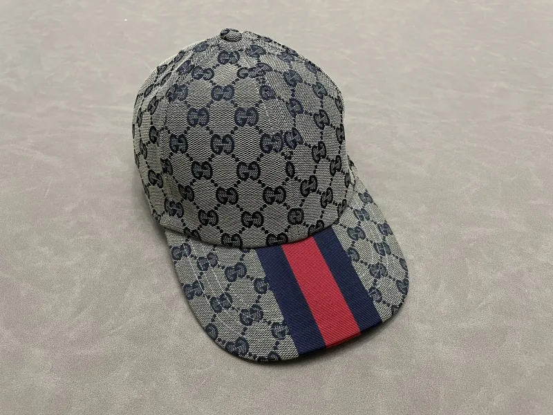 Baseball Cap Grijs/Beige GG Canvas