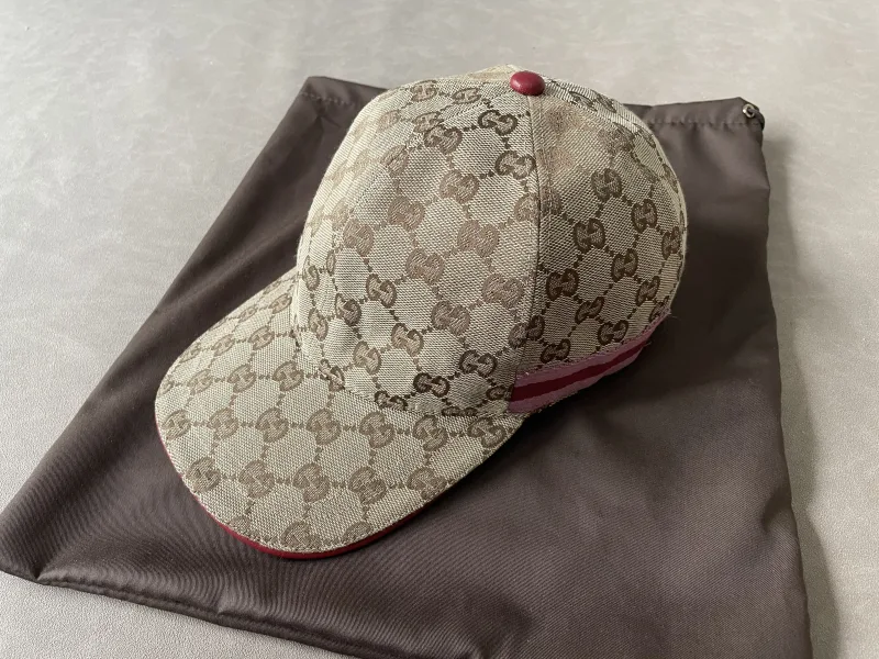 GG canvas baseball cap met gestreepte band