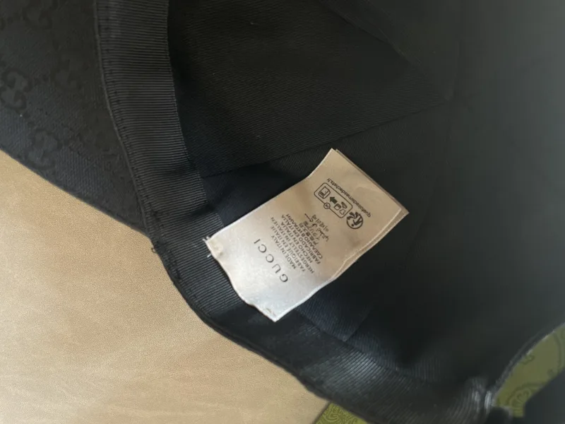 Pet met logo print