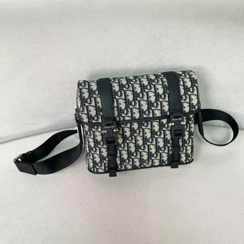 Bumbag met monogram patroon