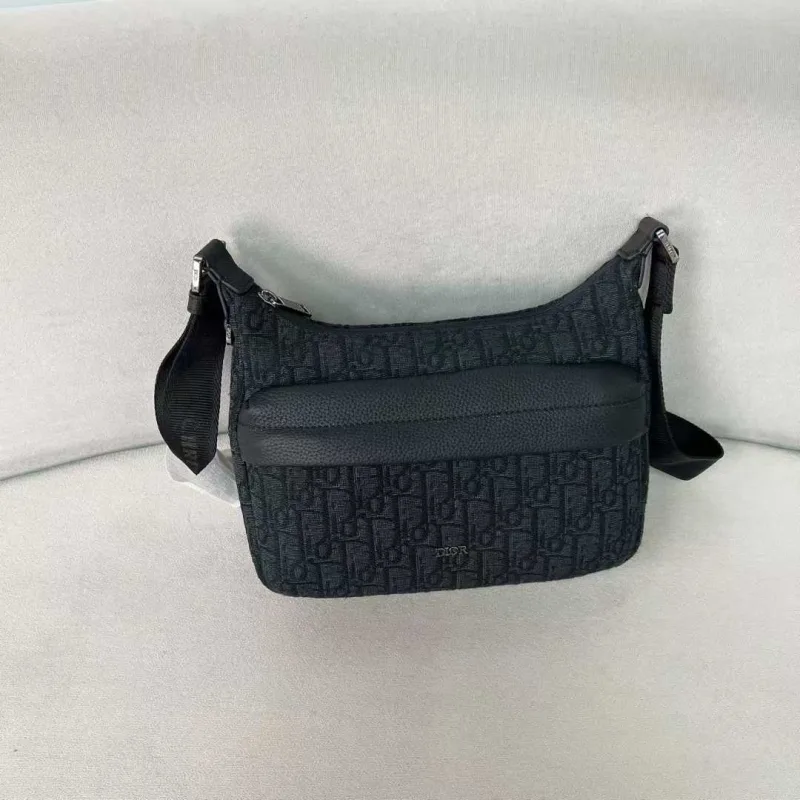 Bumbag met monogram patroon