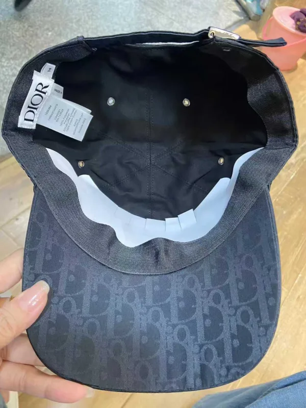Cap zwart monogram