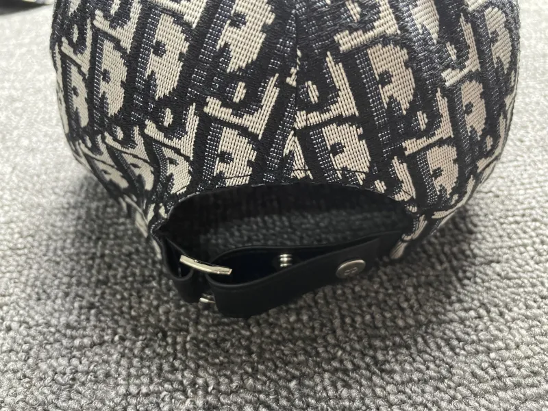 Canvas Cap with Dior Oblique Motif