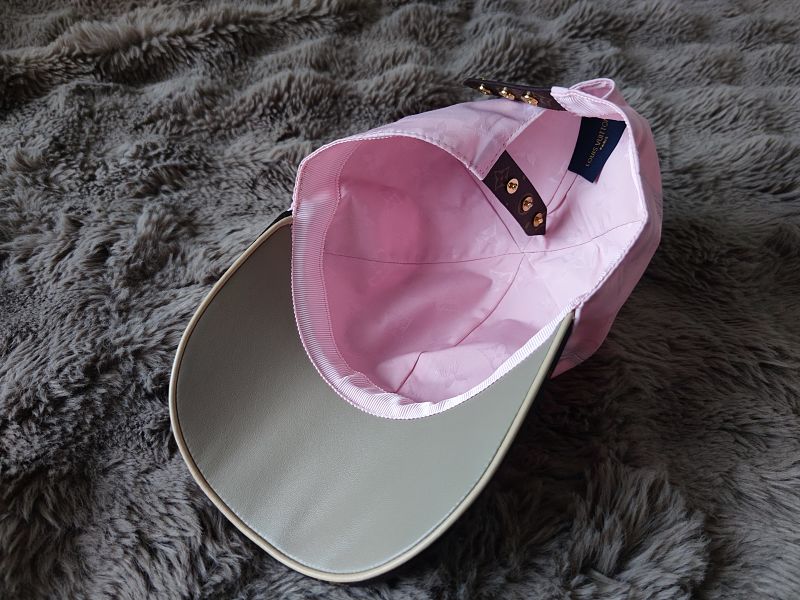 Louis Vuitton Monogram Cap Pink