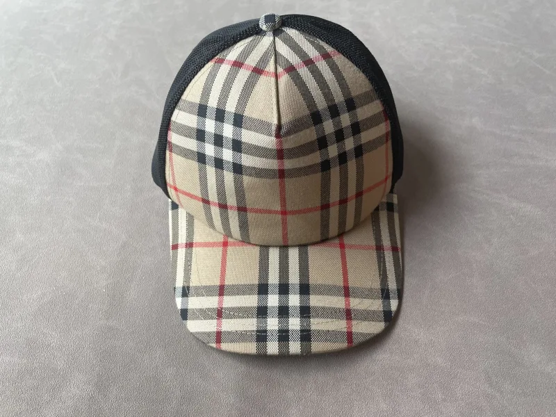 pet met ruitpatroon en mesh